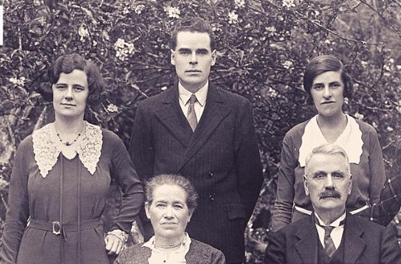 Irish university launches new family history course