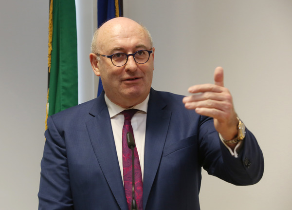 UK will have to negotiate new EU trade deal with Irish Commissioner Phil Hogan