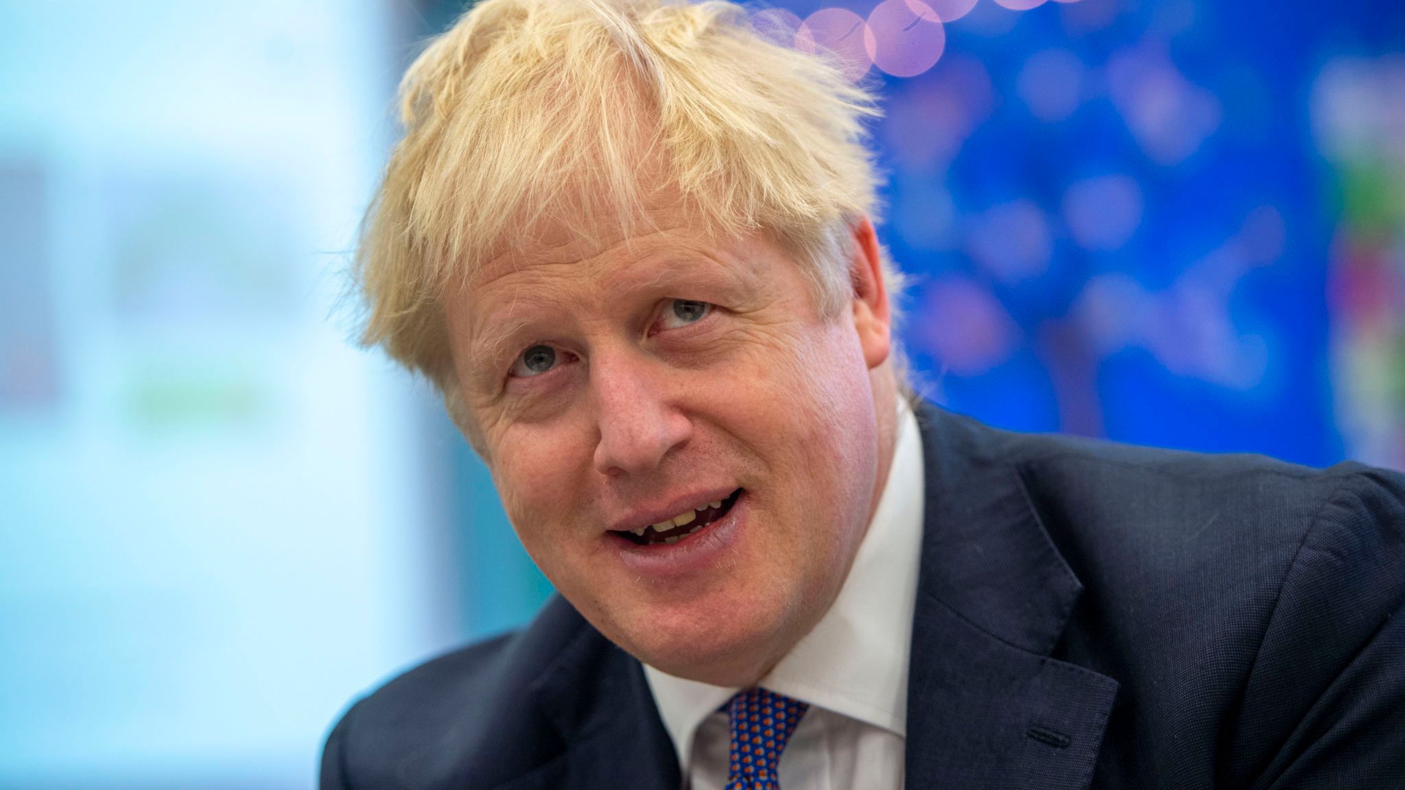 EU agrees Brexit delay