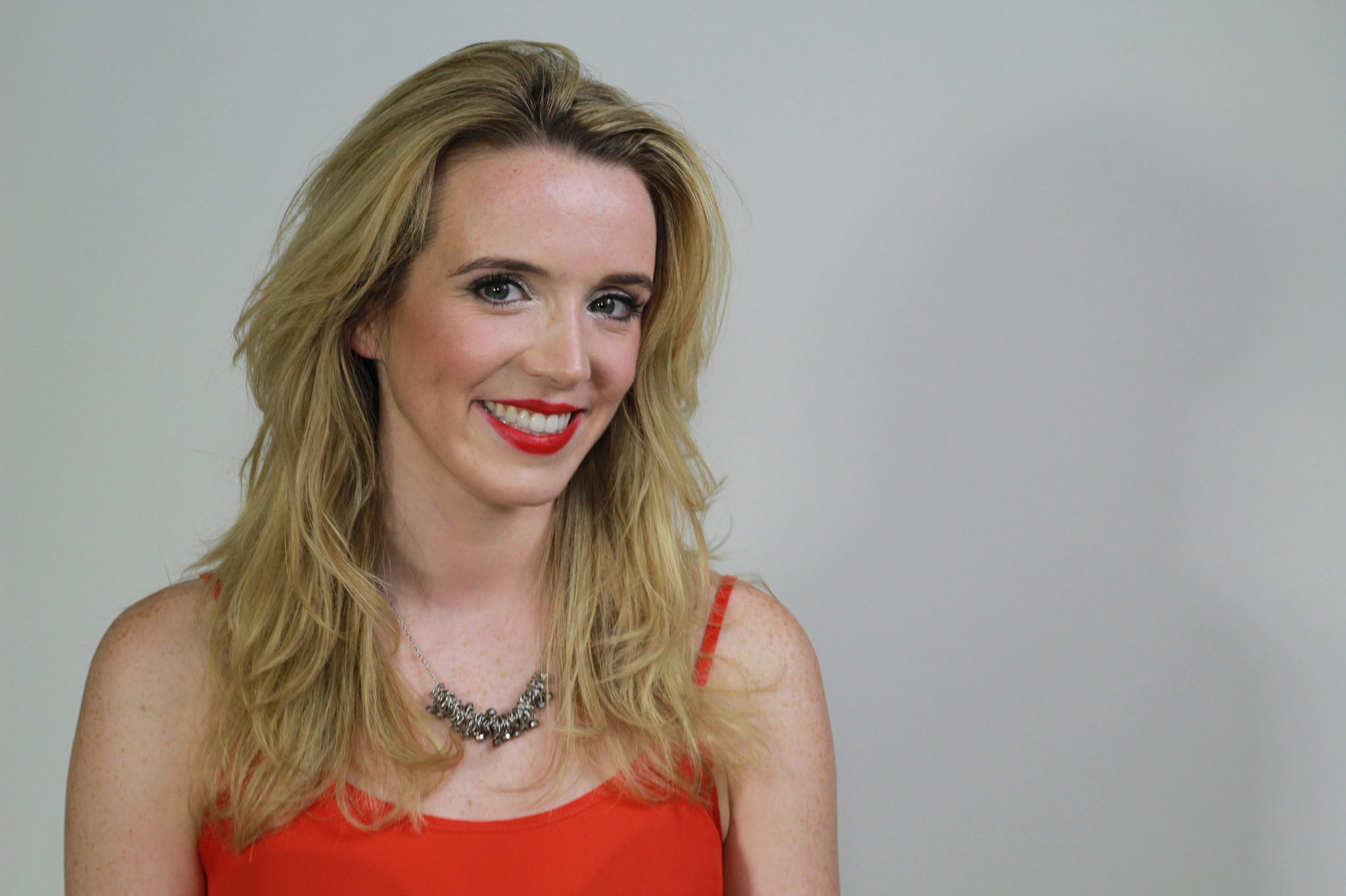 Actress back onstage after relearning how to walk after brain tumour