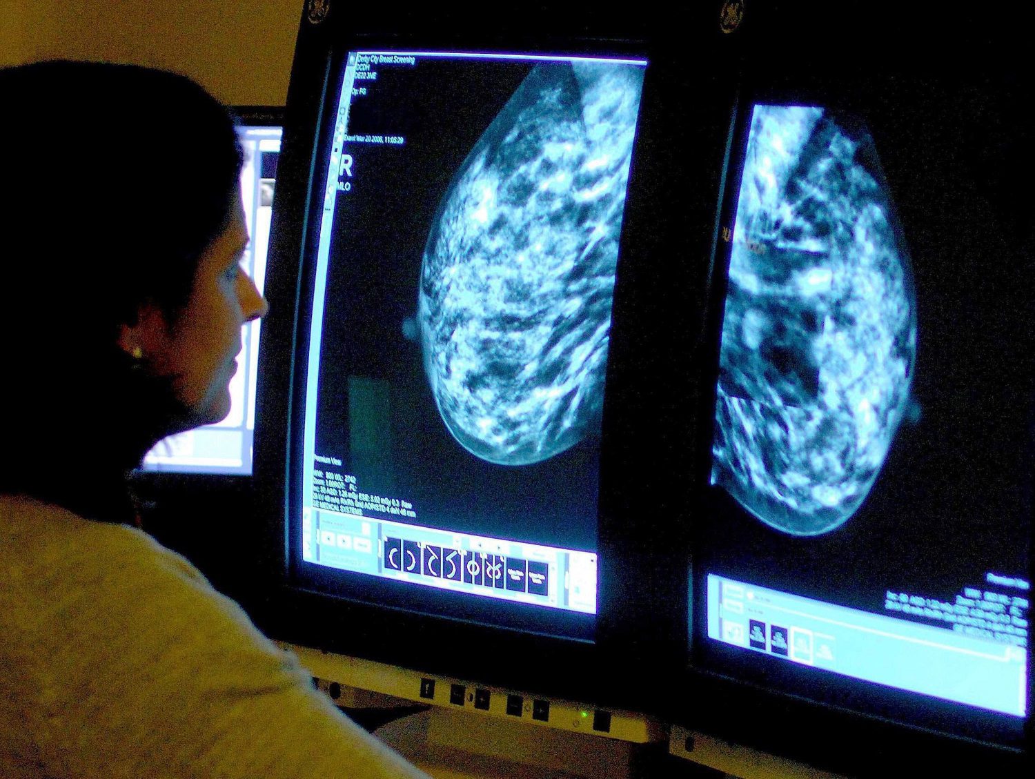 Pandemic posed challenges in providing cancer care, Oireachtas committee told