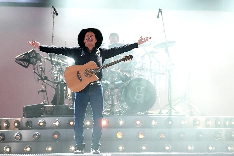 Garth Brooks kicks off Croke Park concerts